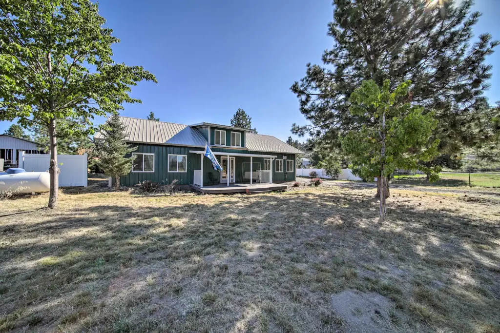 Exploring the Cost Per Square Foot of Pole Barns