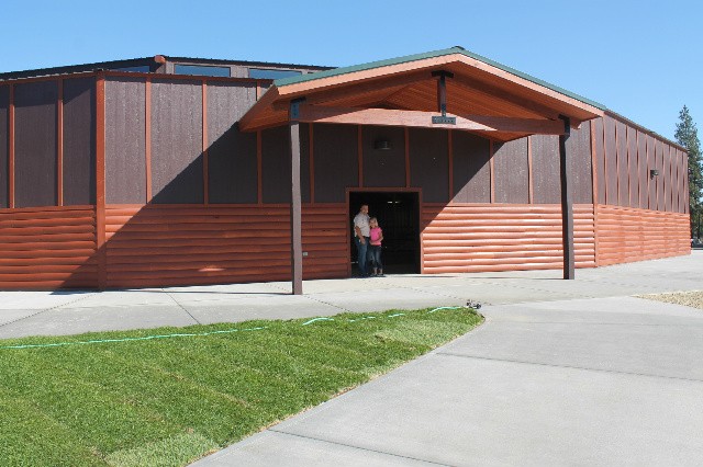 How to Select the Right Commercial Builder